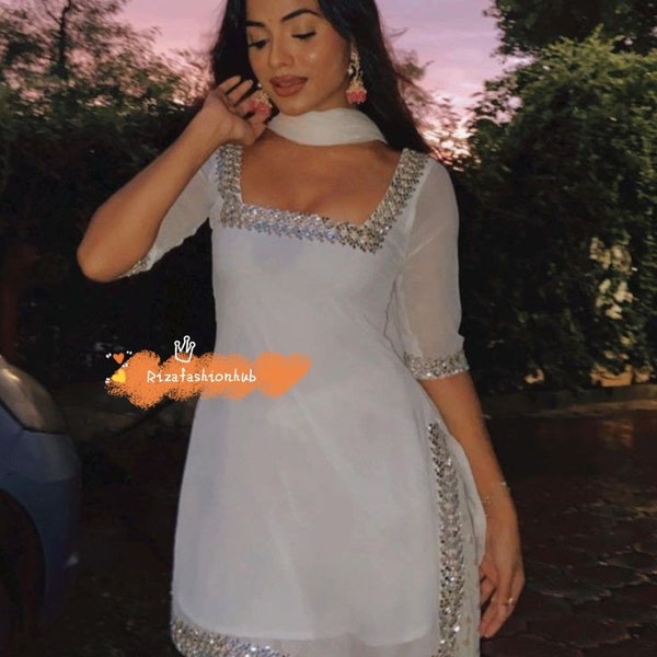 Abito bianco Salwar Kameez di design Punjabi Patiala Shalwar Broccato di seta Kurta Georgette Dupatta cucito su misura per ragazze e donne