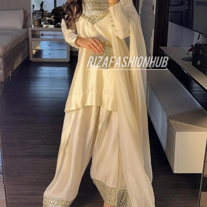 Lace Work Farshi Salwar Suit