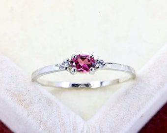 Anillo de solitario ovalado de rodolita rosa, anillo de aniversario de oro macizo de 14 k, anillo de compromiso de granate de frambuesa para mujeres, anillo de propuesta delicada