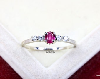 Gold Natural Ruby Ring: July Birthstone Proposal Jewelry