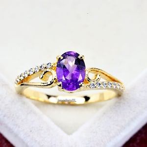 Oval Cut Natural Amethyst Solitaire Ring,14k Yellow Gold Amethyst Ring,Sterling Silver Amethyst Jewelry,Designer Ring For her,Statement Ring
