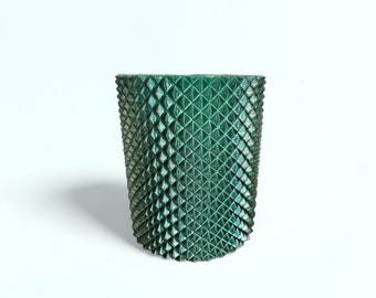 Spiky vase