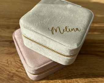 Schmuckbox Samt, Schmuckaufbewahrung, Schmuckkästchen personalisiert mit Name, für Reisen, Geschenk Freundin Mama Oma, Schmuckschatulle