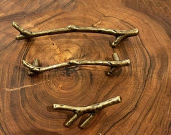 Tree Branch Cabinet Knobs and Pulls – Rustic T-Bar Drawer Handles, Dresser Pulls, Twigs Hardware in Brown / Black 96mm 128mm