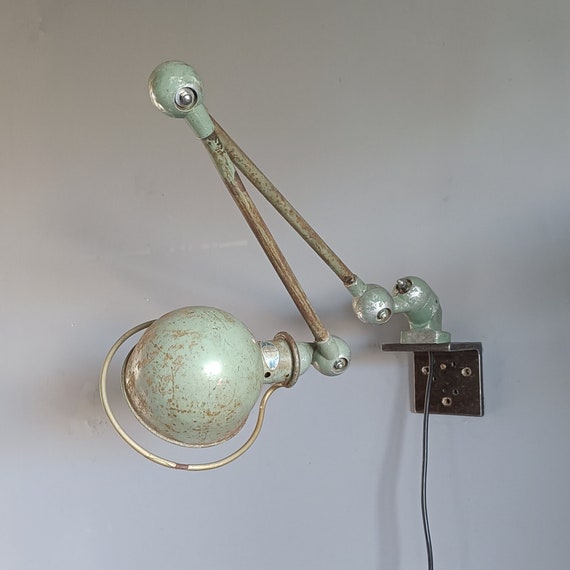 Renovated Old 1970s Jieldé Walllamp in old green colour