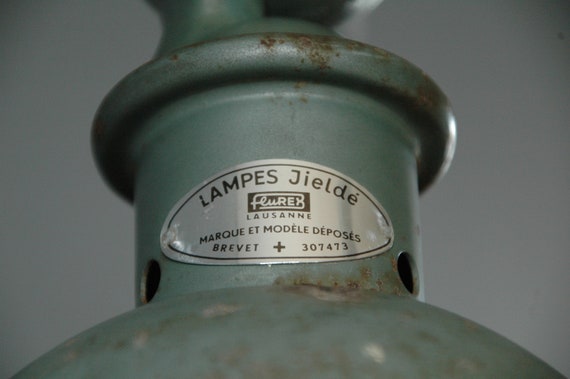 Super Rare Jieldé Flurex Marked 1963 Collector's Item. 2-armed Vespagreen tablelamp or desklamp