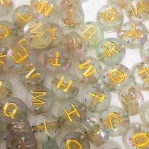 Cuentas de letras brillantes de 7 mm / Alfabeto para hacer pulseras / Letras de joyería de bricolaje / Cuentas y dijes / Cuentas de alfabeto acrílico / Joyería imprescindible