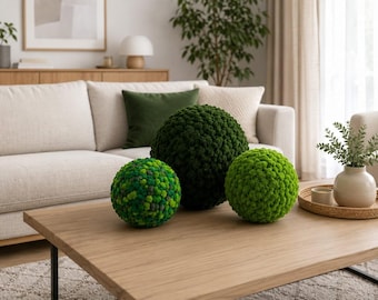 Moss ball for standing, made of reindeer moss, a beautiful decorative element for home and office, natural materials