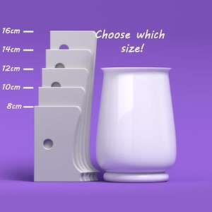 Op de afbeelding: Een witte keramische vaas met een ronde bodem en een brede opening. Kies de maat: 8 cm, 10 cm, 12 cm, 14 cm of 16 cm.