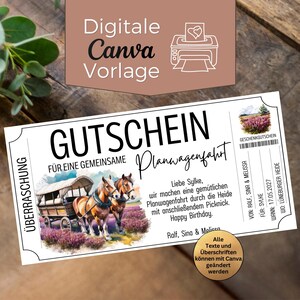 Puede incluir: Un vale de regalo blanco con el texto "GUTSCHEIN Planwagenfahrt" y una ilustración de acuarela de un carruaje tirado por caballos en un campo de flores moradas. El vale incluye el texto "Digital Canva Vorlage".