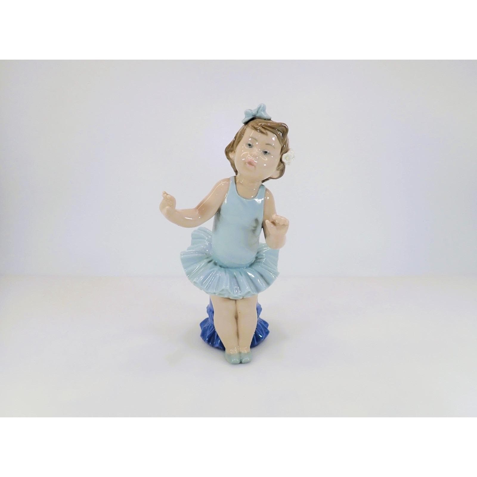 Lladro Little Ballet Girl - Etsy