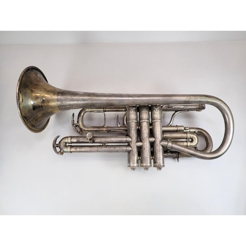 Corneta vocal C.G. Conn C-D-B bemol, rara, de época, de 1912, número de serie 123313 - Restaurada imagen 13