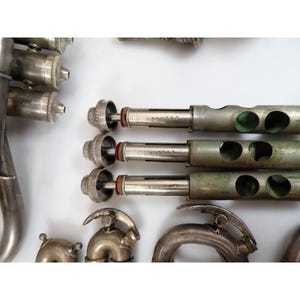 Corneta vocal C.G. Conn C-D-B bemol, rara, de época, de 1912, número de serie 123313 - Restaurada imagen 6