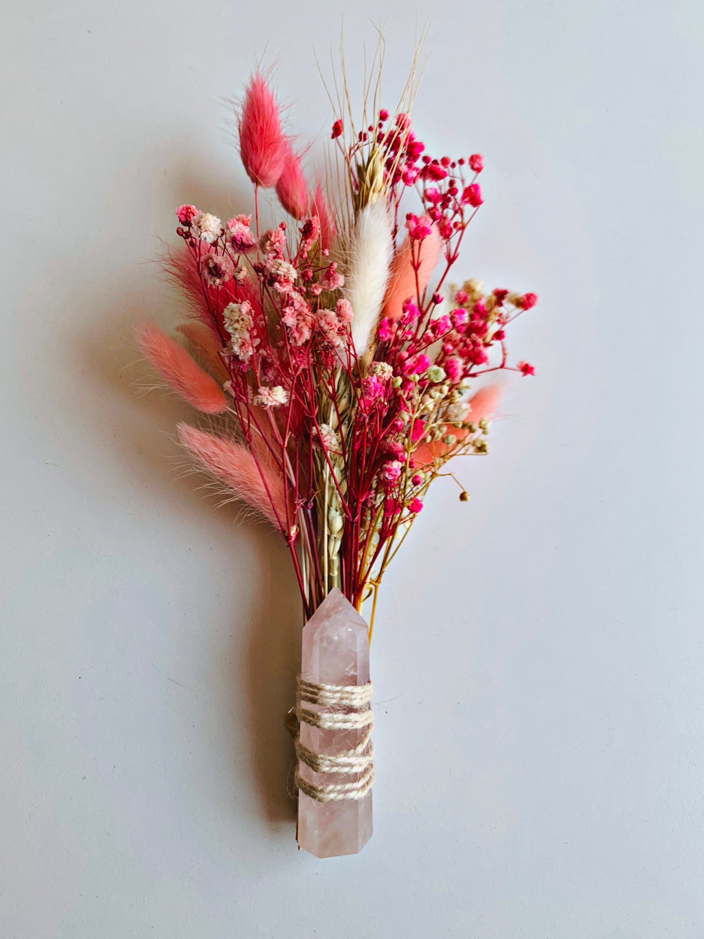Clear quartz handle // wedding bouquet 🔮 Available on March 3rd 9AM P