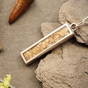 Dinosaur Tooth Necklace | Spinosaurus Fossil Rustic Pendant & Silver Chain | Handmade Jewellery for Him or Her | Unique Gift Idea | Birthday