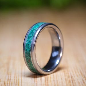 Green Malachite Tungsten Ring - Handmade Crystal Jewellery Gift