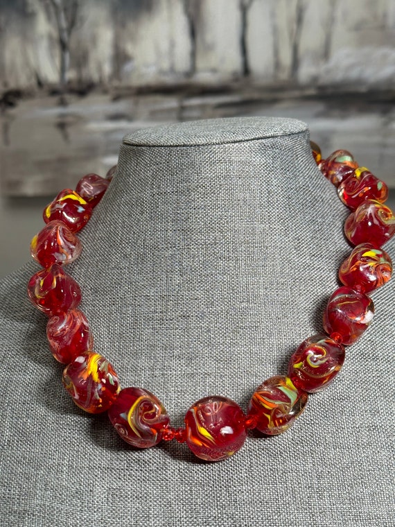 VTG  Italian Venetian MURANO red art glass necklac