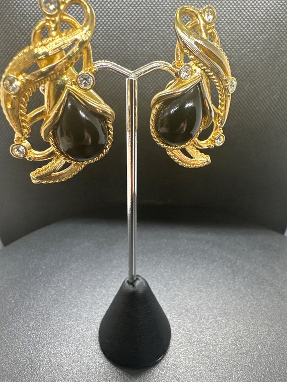 Barrera signed for AVON Earrings gold with black … - image 9