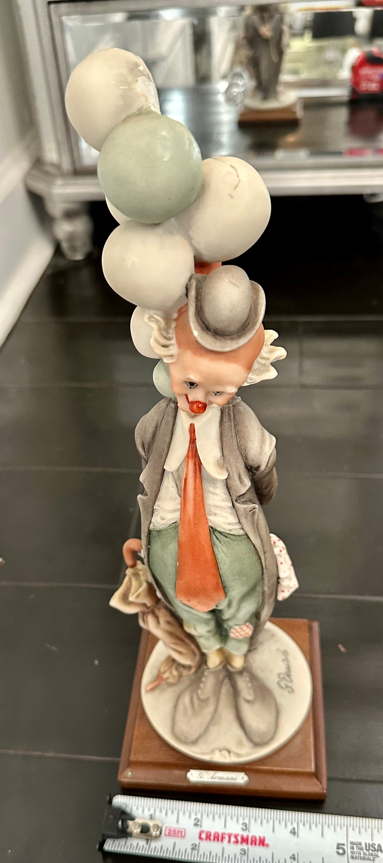 Giuseppe Armani The Pensive Clown With Balloons Sculpture 0268e