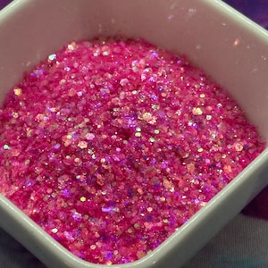 Lepus Neon Pink Chunky Mix Iridescent Glitter