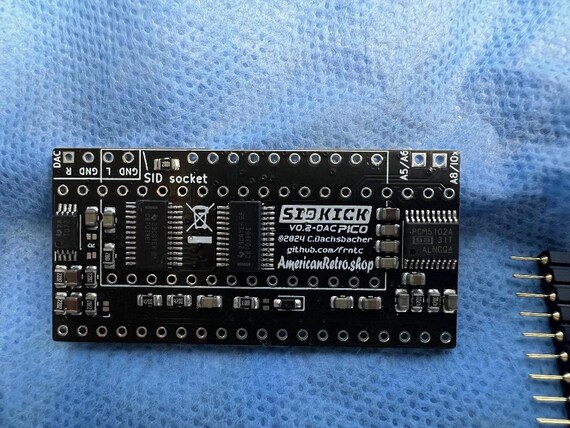 SIDKick Pico DAC Commodore 64 および 128 (C64 / C128) MOS