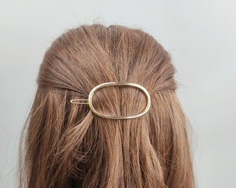 Minimal hair barrette for women, oval hair claw clip for bun, geometric hair slide gift for mom