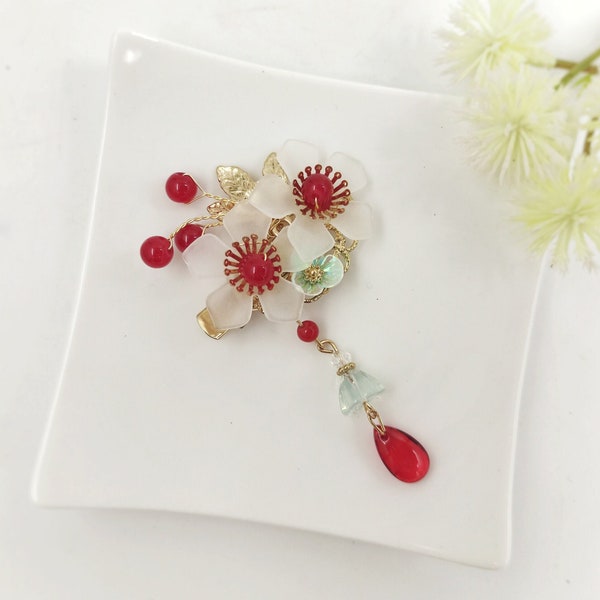 Flower hair claw clip for women, korean style hair barrette for bun for fine or thin hair, gift for her hair comb