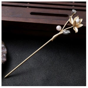 Silver kanzashi with golden flower, metal hair fork for bun, vintage hair stick for bride