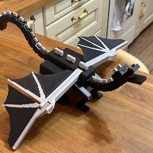 Articulating Movable Ender Dragon - 3D Printed Game Inspired Desk Toy, Articulating Collectible for Gamers, Customizable Fun & Decor