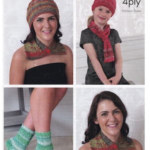 Peut inclure: Un modèle de tricot pour un chapeau, une écharpe, des chaussettes et un tour de cou. Le modèle est pour un fil de 4 fils et comprend différentes tailles. L'image montre une femme portant un chapeau et un tour de cou, une fille portant un chapeau et une écharpe, et une paire de chaussettes.
