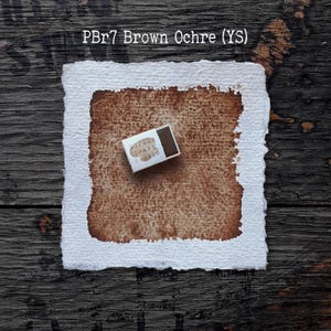 PBr7 Bruin oker [gele tint] - Handgemaakte aquarelverf van kunstenaarskwaliteit in halve en volledige schalen