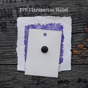 PV15 ultramarijnviolet - handgemaakte aquarelverf van kunstenaarskwaliteit op stippenkaart