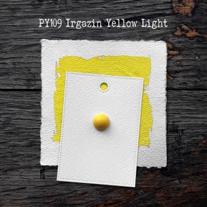 PY109 Irgazine geel licht - handgemaakte aquarelverf van kunstenaarskwaliteit op stippenkaart