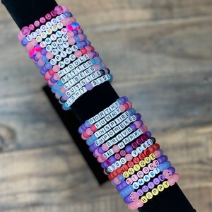 Word bead bracelets -  México