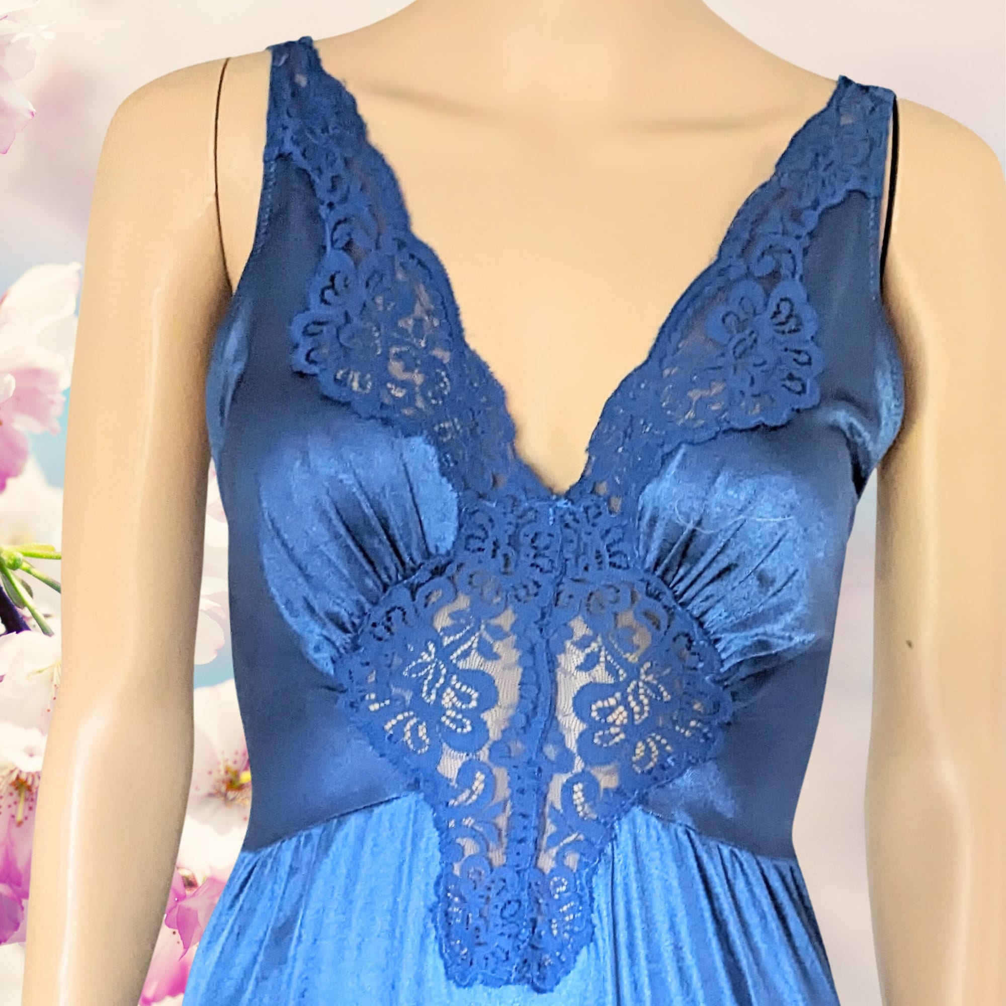 Size M Vintage Royal Blue Long Nightgown Olga s Style Size 8 10 Good Conditions Etsy