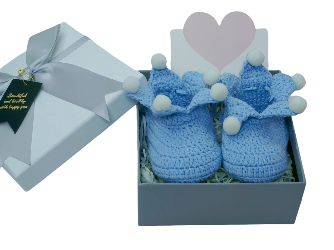Gender Neutral Baby Shoes | Crochet Baby Outfit | Unisex Infant Shoes ...