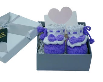 Baby crochet booties with purple bow | Thanksgiving Baby Booties Gift Box | Gift box for expectant parents | 0-3, 3-6, 6-9 months