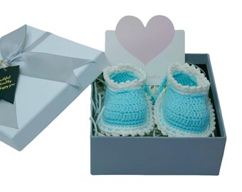 Bule Baby Booties Gift Set  | Unisex Crochet Baby Booties with Blank Greeting Card for Your Message | baby shower gift | Christmas gift