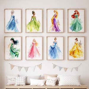 Conjunto de 8 estampados de princesas, castillo de cuento de hadas, decoración de la habitación de la niña, arte de la pared de la niña, tema de la princesa de la acuarela, idea del regalo de la cumpleañera