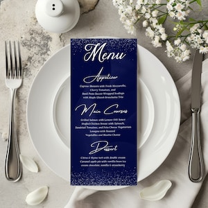 Menu de mariage bleu argenté de luxe, modifiable, menu de restauration de minuit scintillant, papeterie argentée brillante, carte bleu royal 4 x 9 pouces