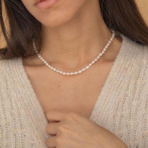 Gold Freshwater Rice Pearl Necklace • Dainty Pearl Choker for Women • Real Pearl Beaded Jewelry • Minimalist Bridal Layering Necklace Gift