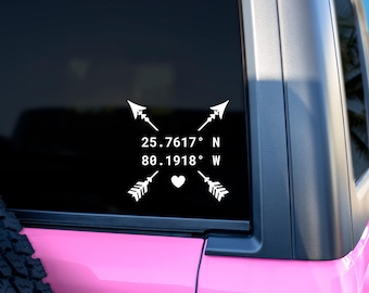 Personalized Coordinates Decal with Adventure Arrows – Fully Customizable Travel Location Sticker, Custom Unique Gift for Hikers & Travelers