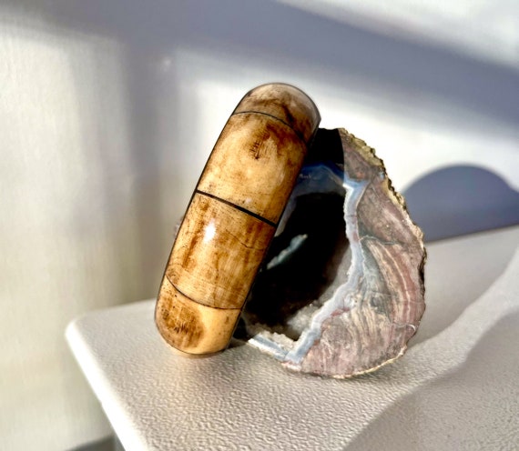 Rustic brass tone bangle bracelet - image 3