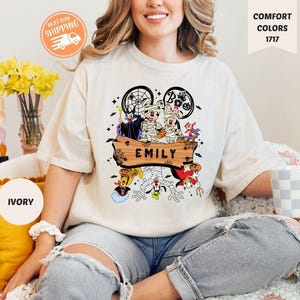 Maglietta di Halloween personalizzata di Topolino e i suoi amici Comfort Colors®, magliette personalizzate coordinate per la famiglia Disney, maglietta di Halloween Disneyland