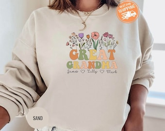 Personalized  Grandma Sweatshirt, Floral Grandkids Names Crewneck, Custom Grandma Sweat