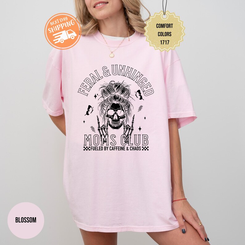 Komfort Farben wilde Unhinged Moms Club Shirt, lustiges Schädel Kaffee Mama Geschenk Bild 3