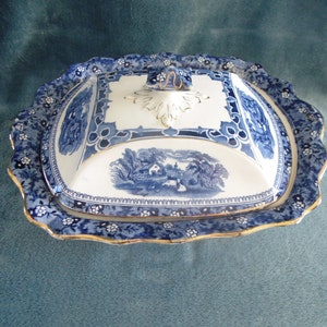 AEJ & Co (A.E. Jones) Ivanhoe lidded Tureen and Gravy Boat 1890s