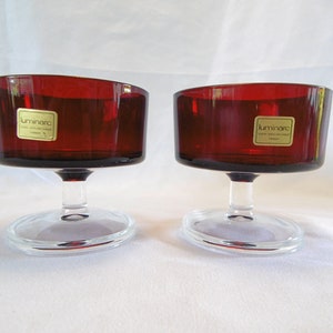 Luminarc Ruby Red Champagner/Dessert Gläser x 2 1970s