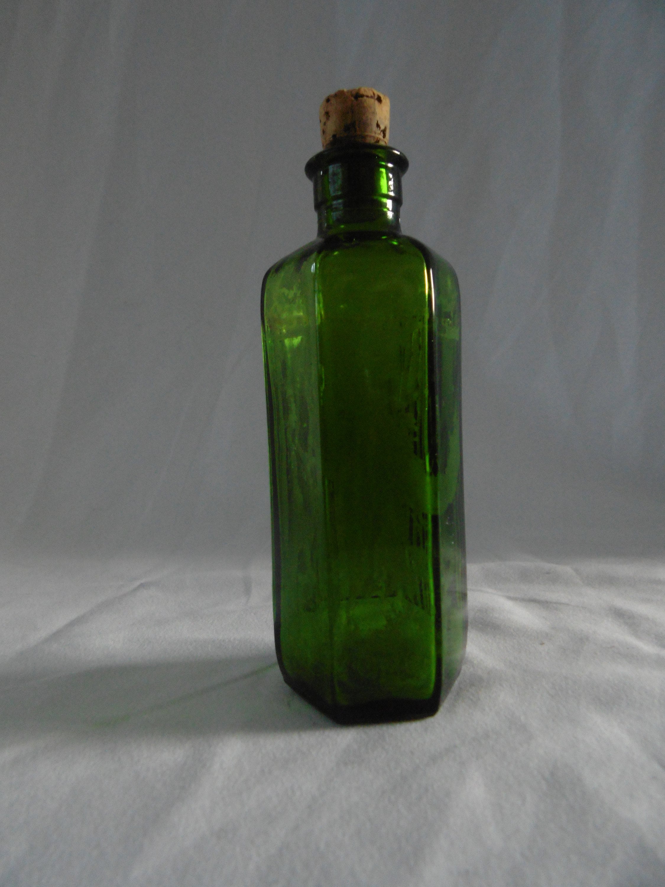 緑色のガラス毒瓶 19世紀 - Etsy 日本