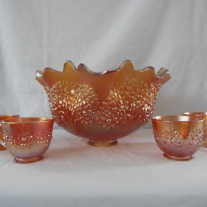 Carnival Glass &quot;Orange Tree&quot; Punch Bowl and 4 glasses 1930s